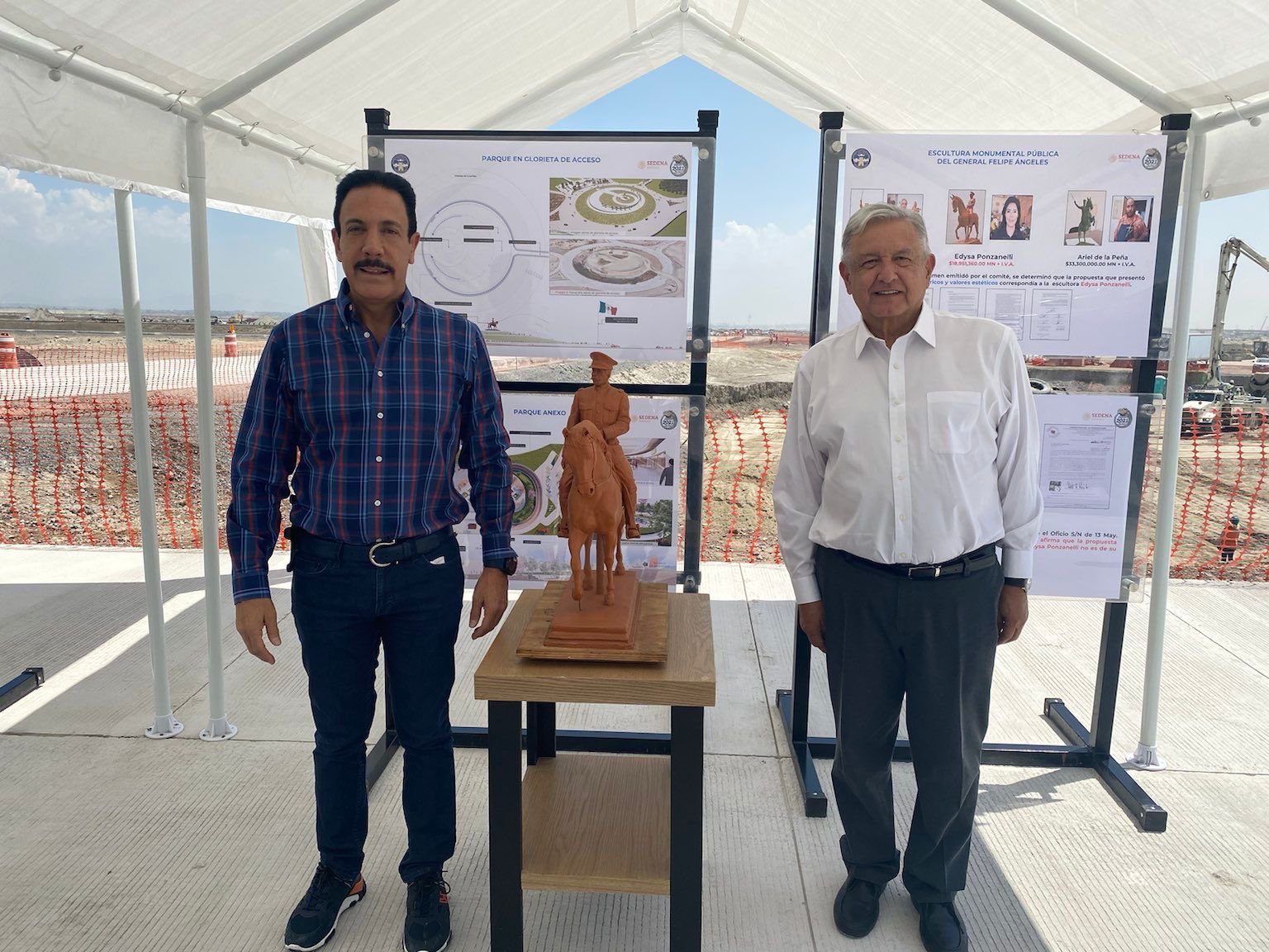 EMX-Eligen artista para monumento en el nuevo aeropuerto de Santa Lucía