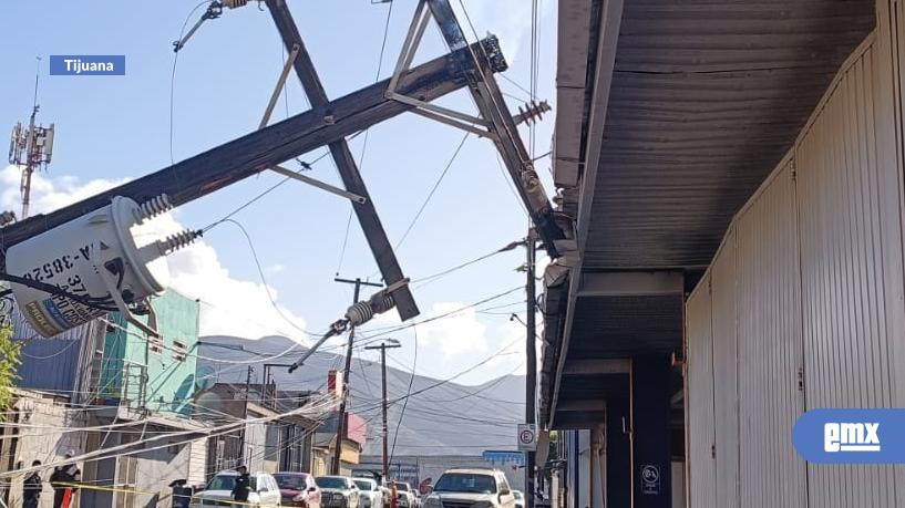 EMX-Derrumbes, inundaciones y caída de postes reporta PC por lluvias