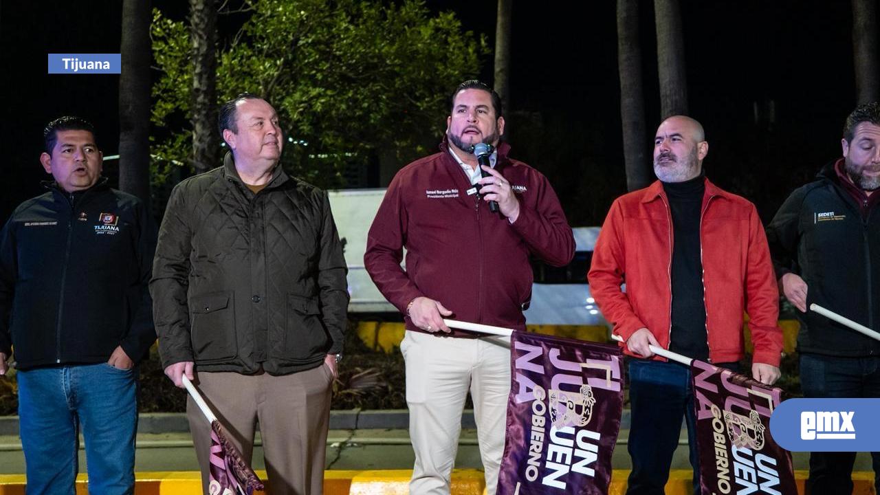 EMX-Da Ismael Burgueño banderazo de  inicio de operaciones del nuevo carril Sentri