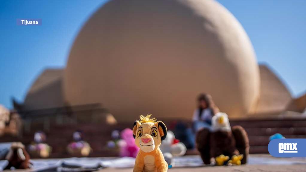 EMX-Fundación-coloca-peluches-y-mensajes-en-el-CECUT-para-visibilizar-el-abuso-sexual-infantil