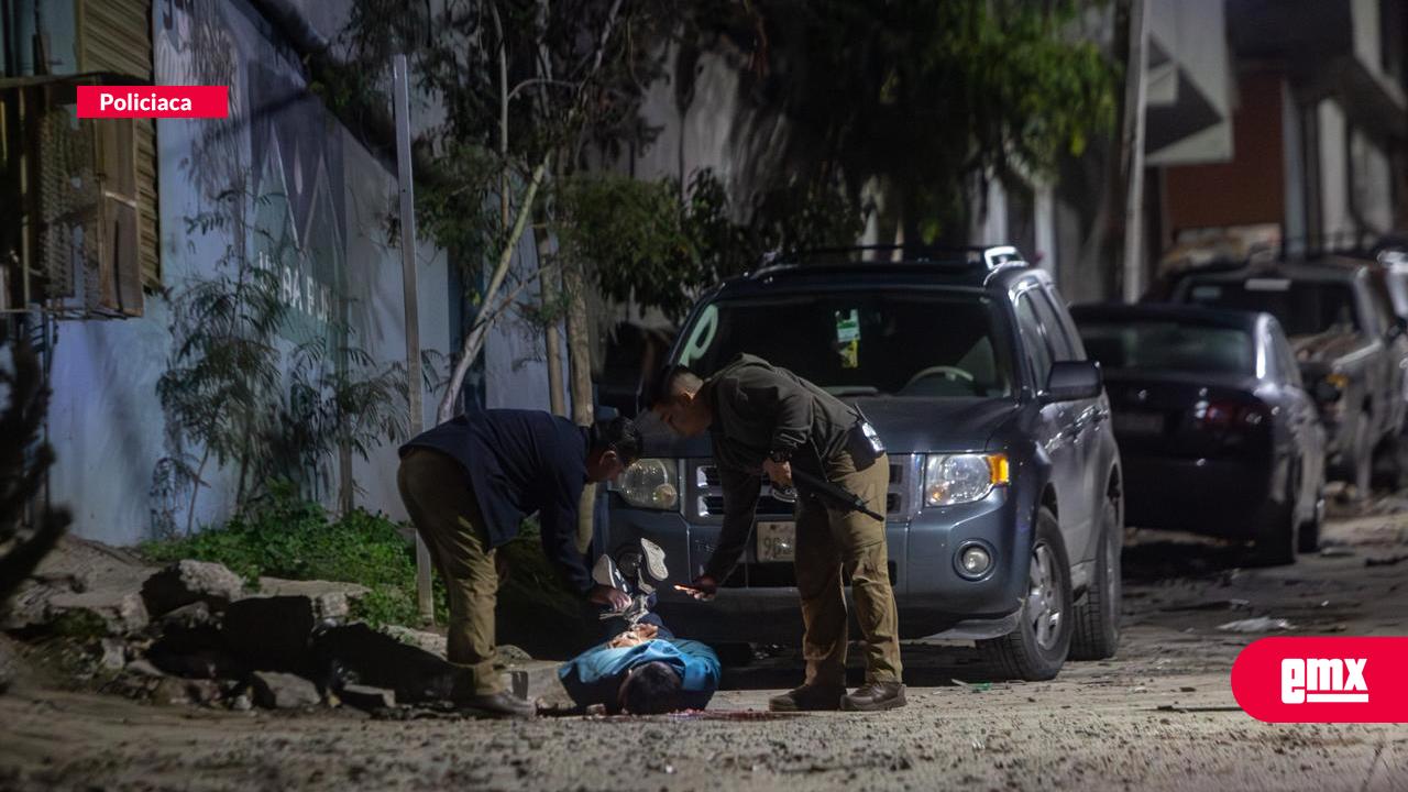 EMX-Hombre-es-asesinado-a-balazos-en-la-colonia-Tres-de-Octubre
