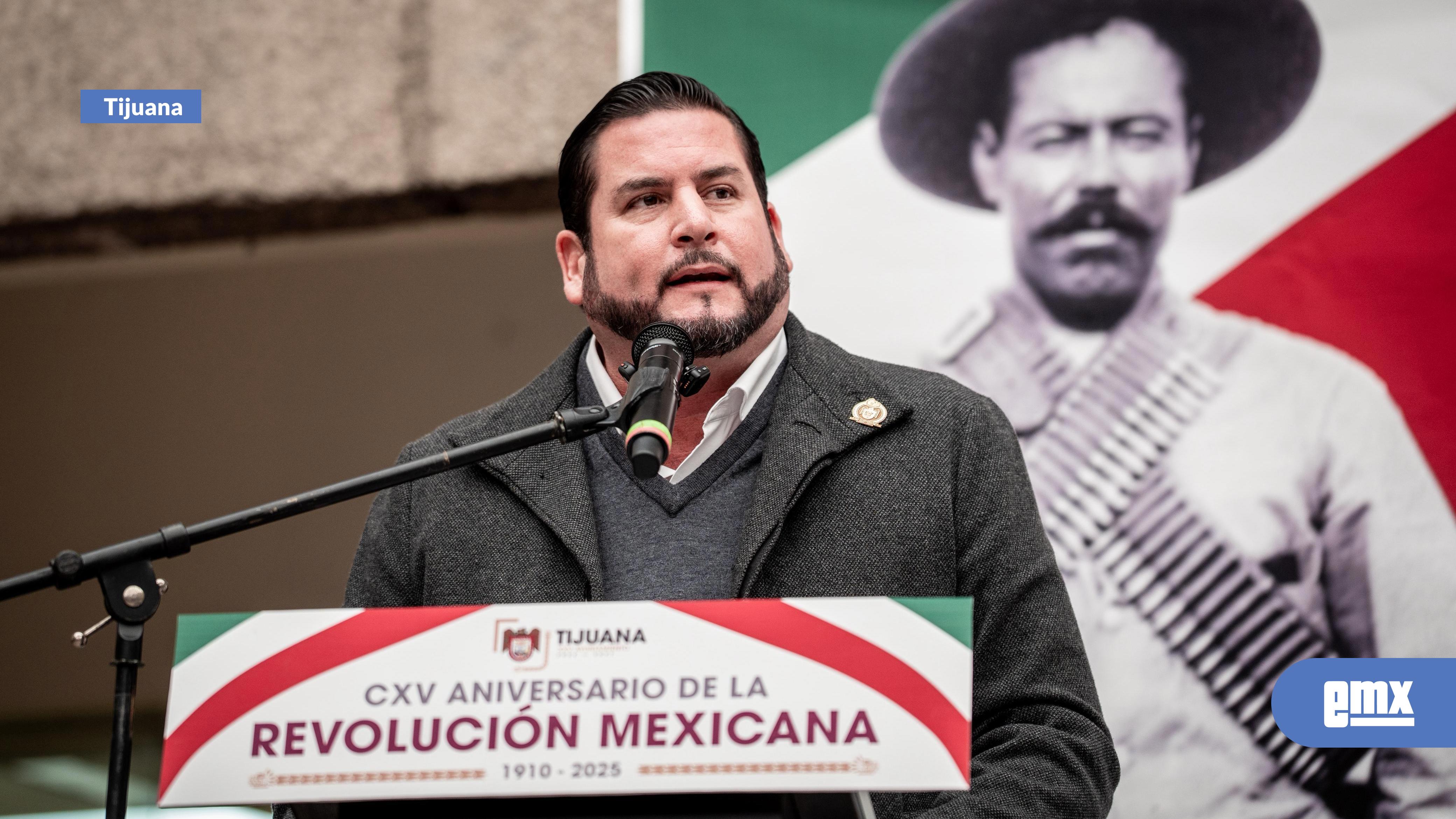 EMX-Conmemoran-115-Aniversario-de-la-Revolución-Mexicana-con-desfile-cívico