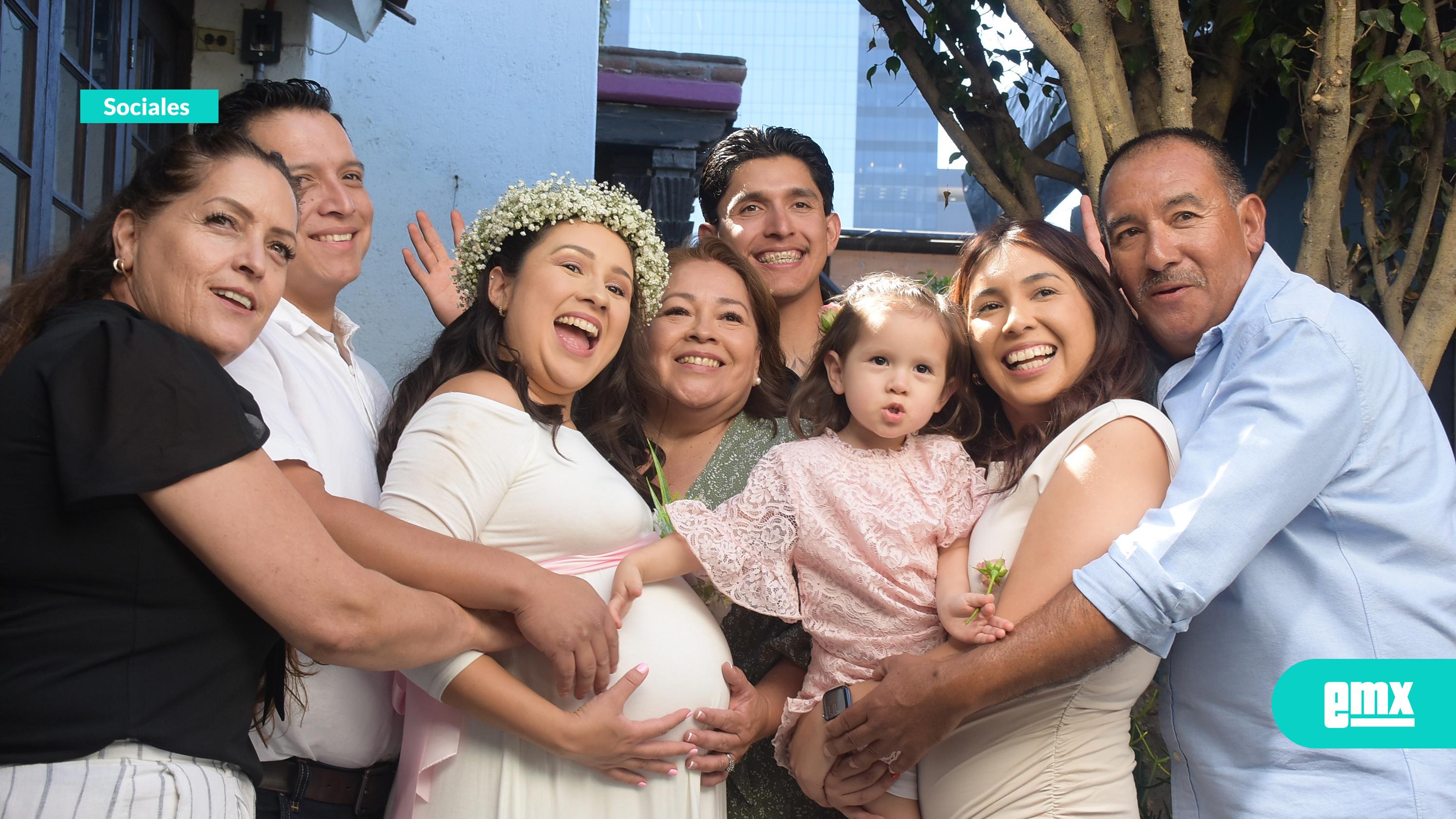 EMX-Celebran encantador baby shower por la próxima llegada de la hija Fernández