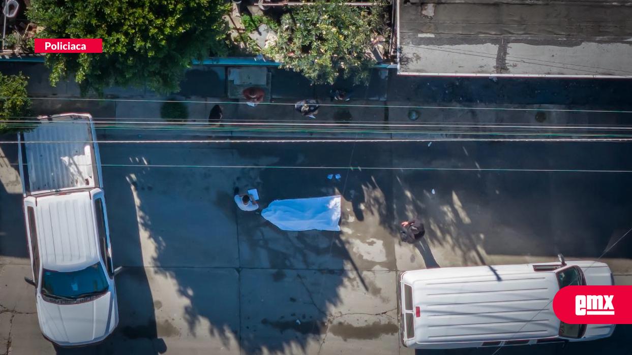 EMX-Incendio-en-vivienda-de-Rosarito-deja-una-mujer-sin-vida-y-un-hombre-herido