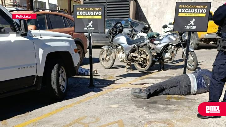 EMX-Asesinan-a-hombre-en-estacionamiento-de-plaza