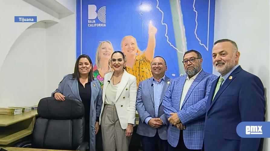 EMX-Abre-CANACO-Tijuana-módulo-de-enlace-e-información-turística