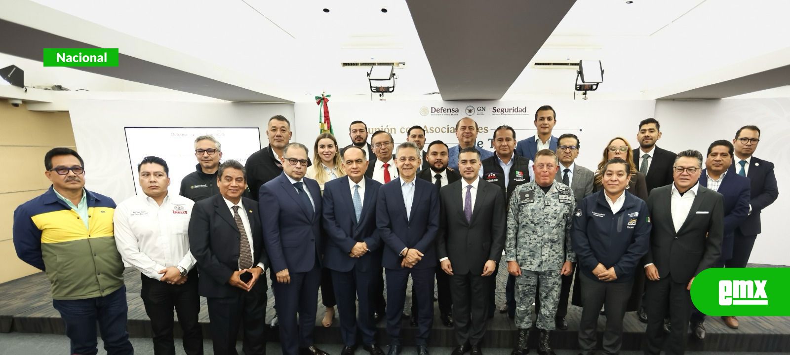 EMX-El-gabinete-de-seguridad-fortalece-la-cooperación-con-cámaras-y-asociaciones-del-autotransporte