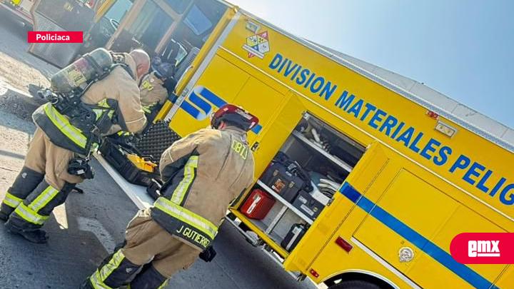 EMX-Atienden emergencia por tanque de 2 mil litros en ABC Aluminios; movilizan a dos estaciones