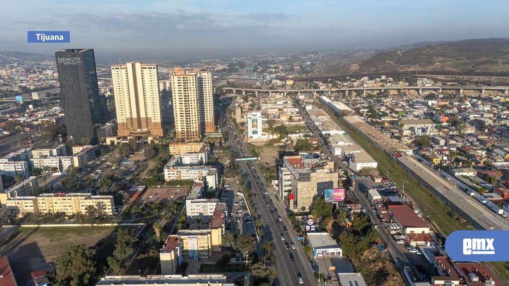 EMX-Reporte del flujo vehicular en la garita de San Ysidro