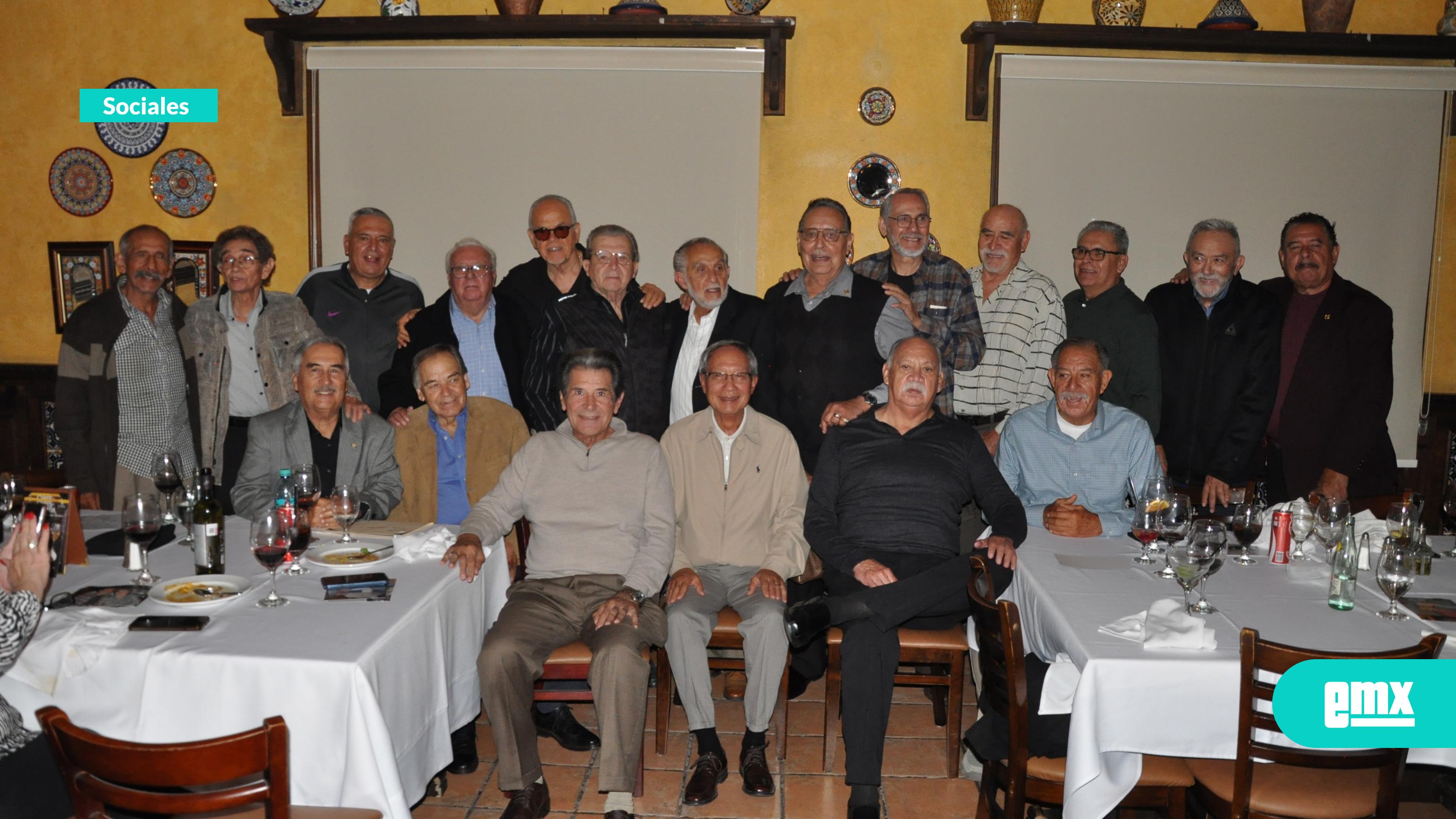 EMX-Veteranos-del-baloncesto-tijuanense-disfrutan-nostálgico-desayuno-de-camaradería