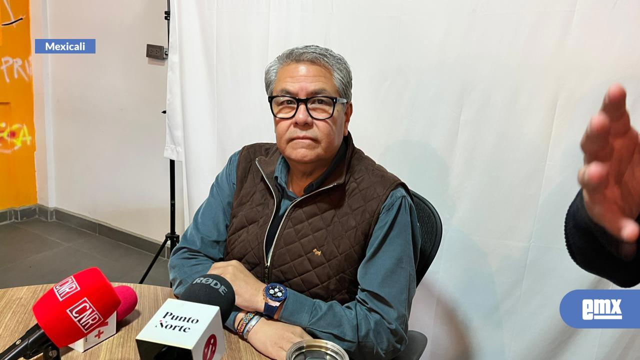 EMX-Pide-Canacar-solución-para-agrarios-que-bloquean-aduana-de-Mexicali