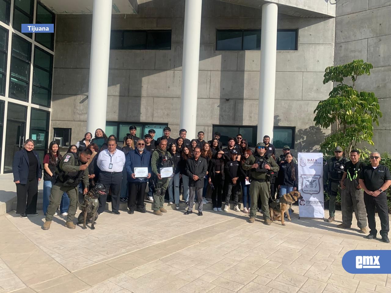 EMX-Fiscalía-fortalece-la-vinculación-comunitaria-a-través-del-programa-"fiscal-enlace-contigo"