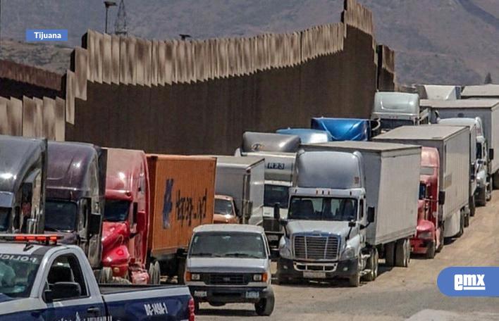 EMX-Operadores-de-carga-enfrentan-cancelación-de-visas-por-no-aprobar-pruebas-de-inglés