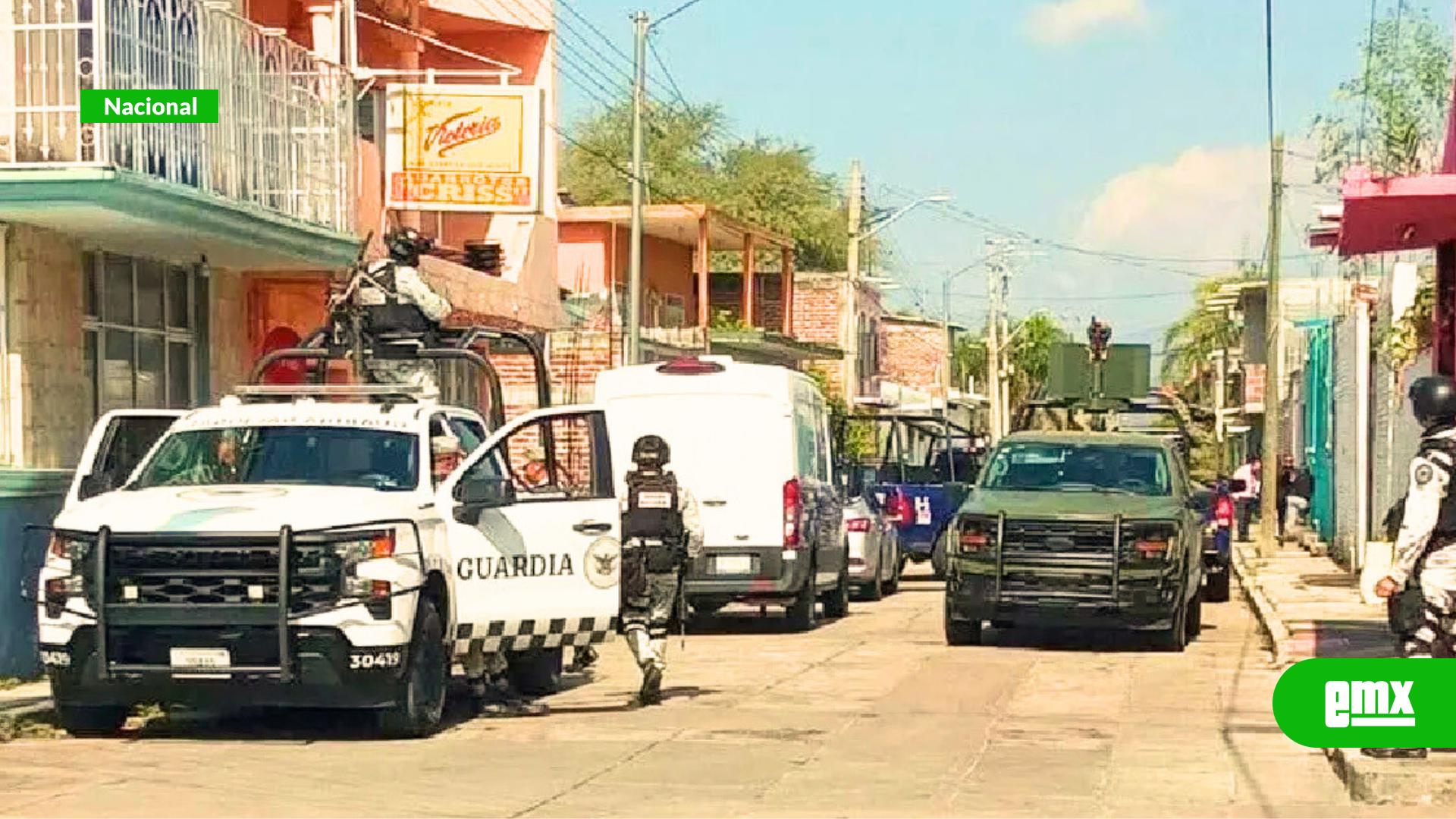 EMX-Atacan-con-explosivo-el-domicilio-de-funcionaria-de-Seguridad-en-Santiago-Maravatío