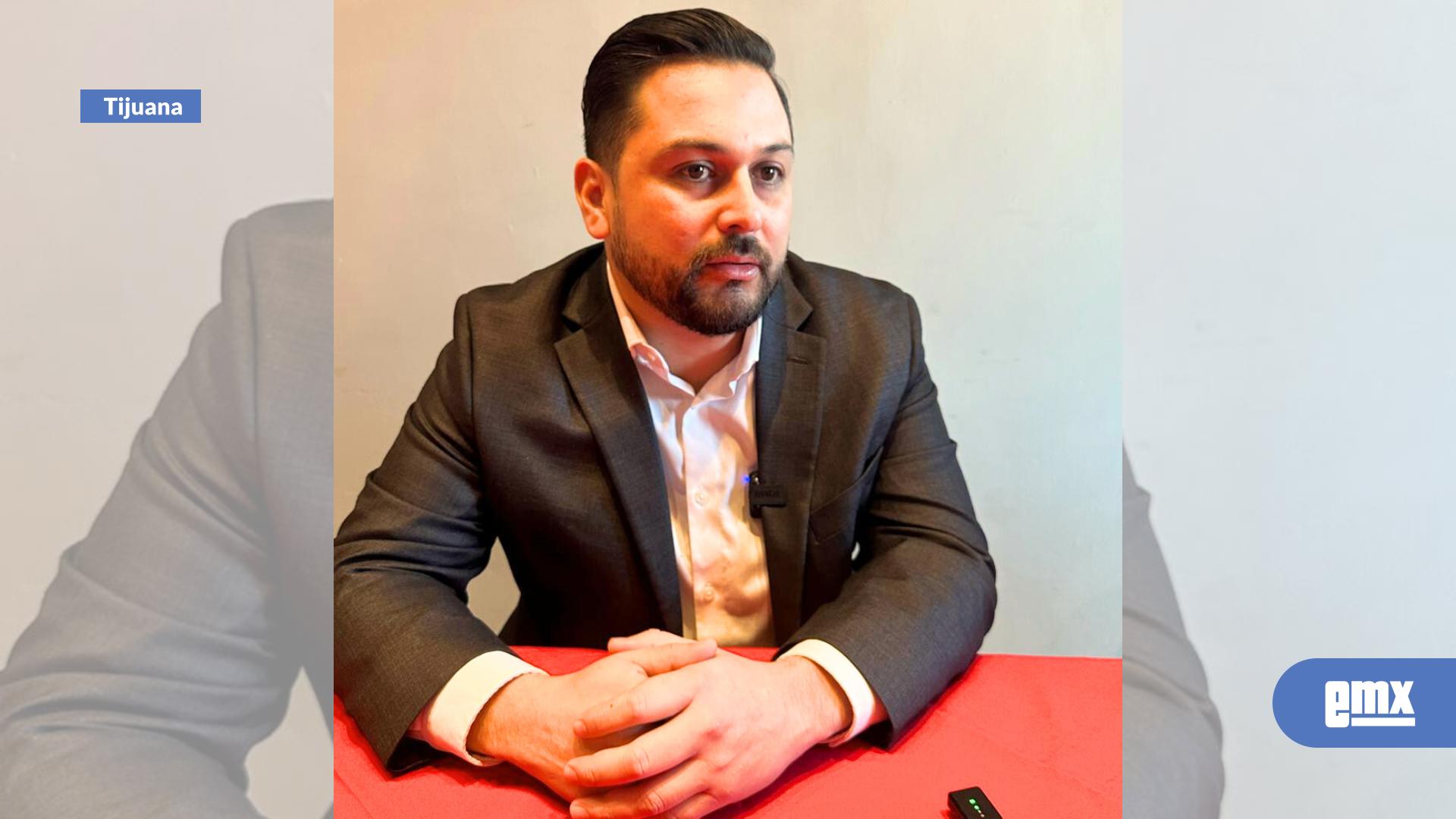 EMX-Impulsa-regidor-Miguel-Loza-reforma-al-reglamento-de-bebidas-alcohólicas