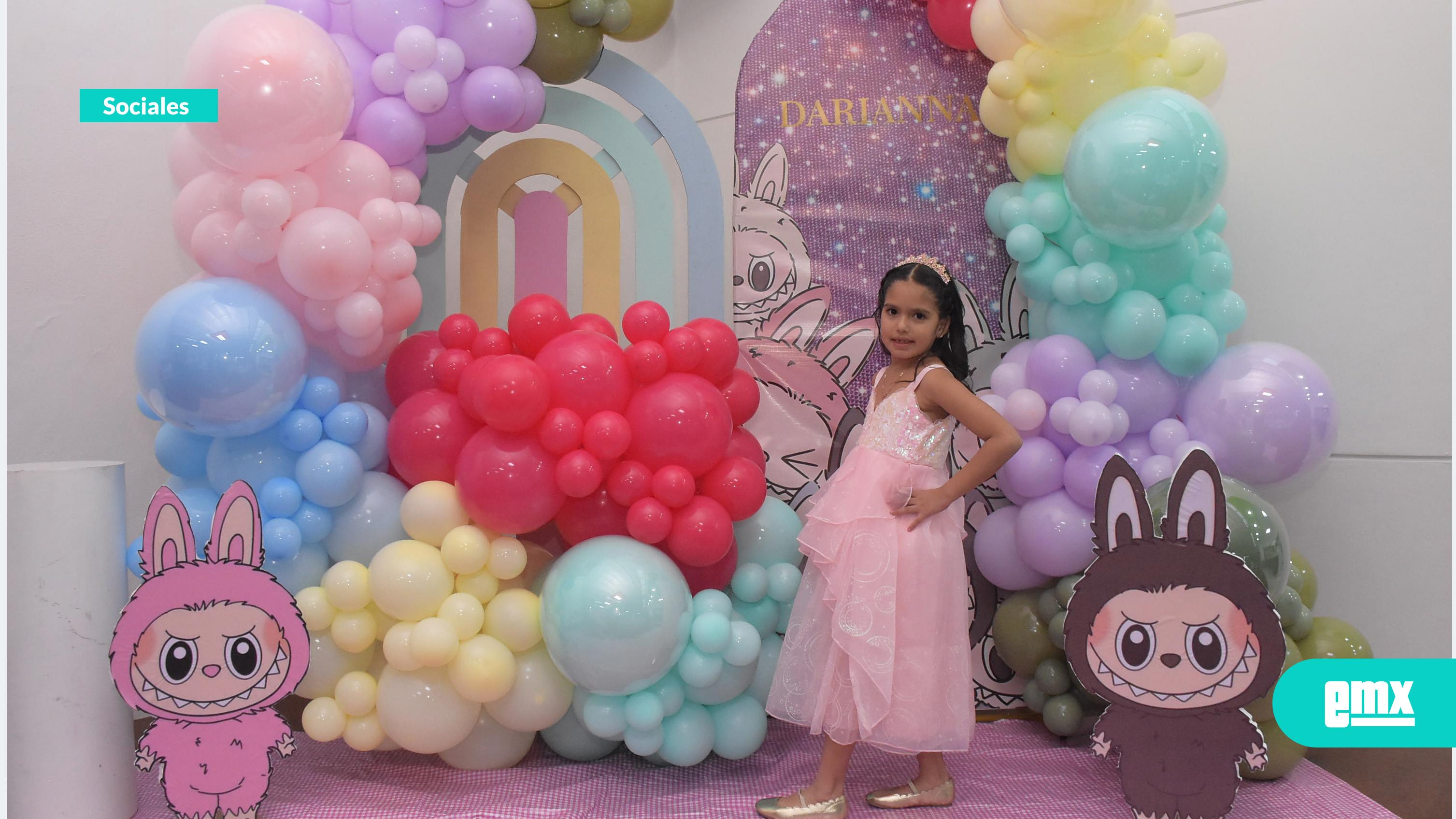 EMX-Fiesta temática Labubu llena de color para celebrar a Darianna