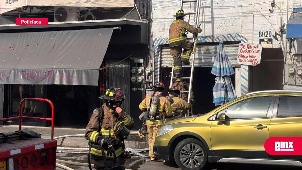 EMX-Se registra incendio en negocios comerciales en Zona Centro