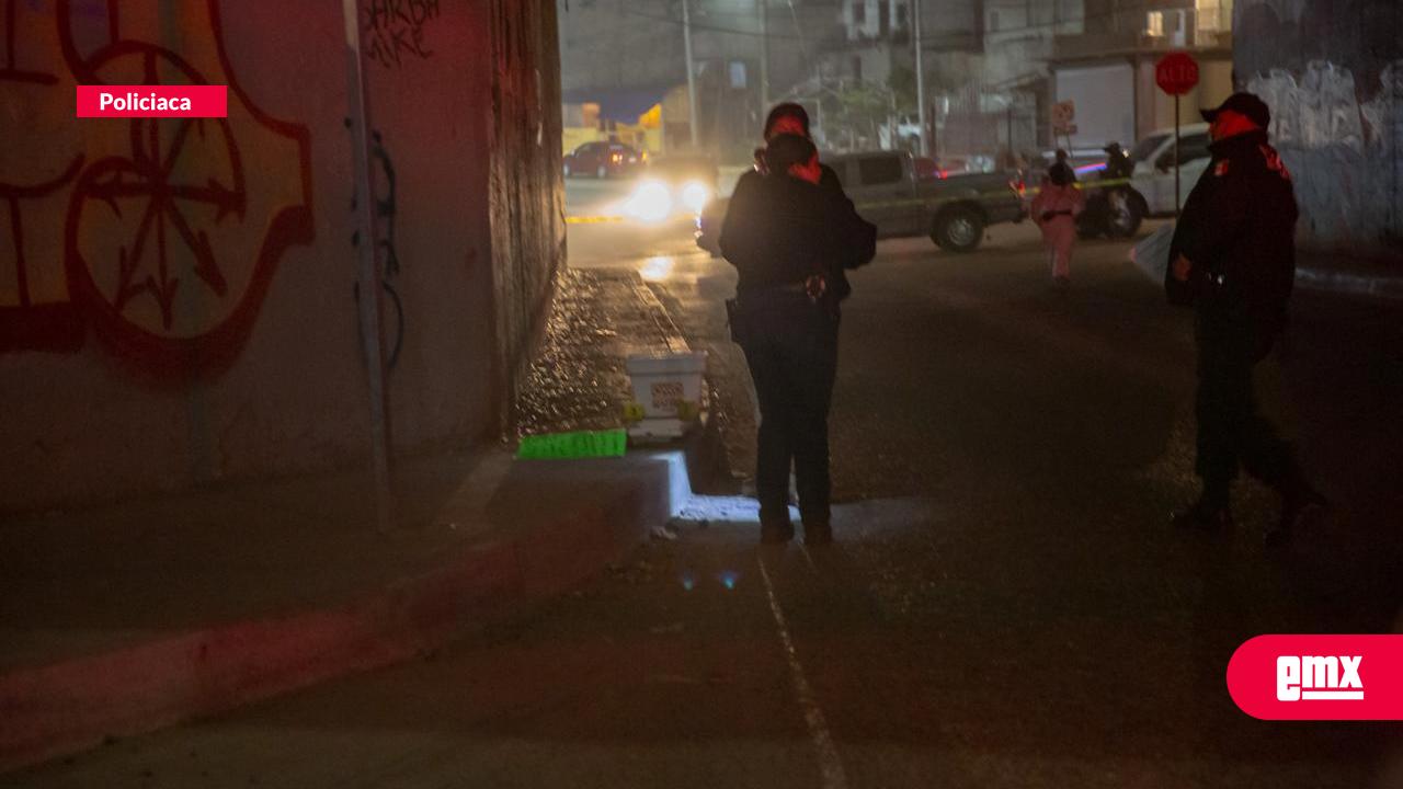 EMX-Localizan-cabeza-humana-dentro-de-una-hielera-en-puente-de-la-colonia-Francisco-Villa