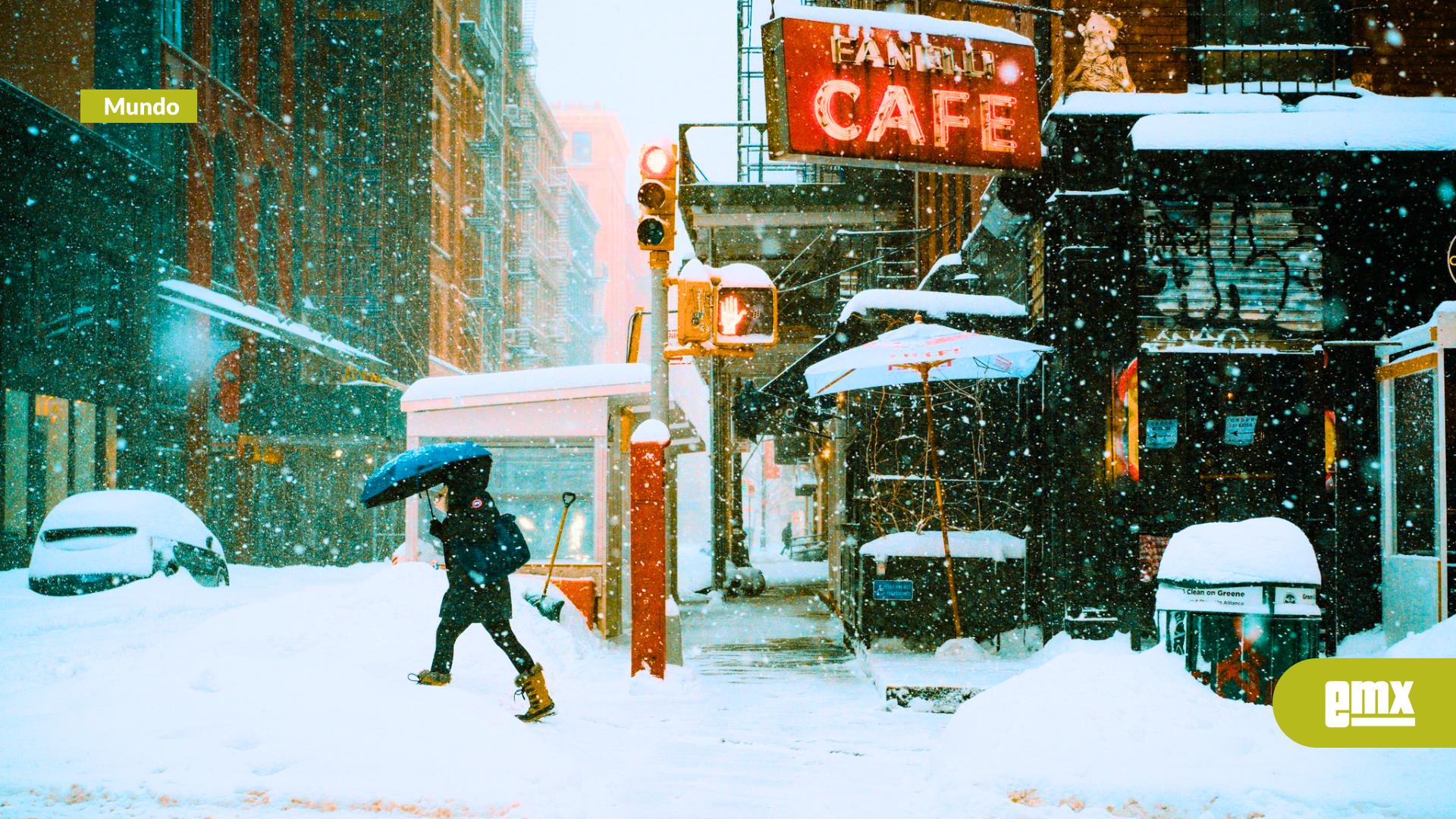 EMX-Tormenta-de-nieve-cubre-Nueva-York-y-deja-hasta-10-centímetros-de-acumulación-en-Central-Park