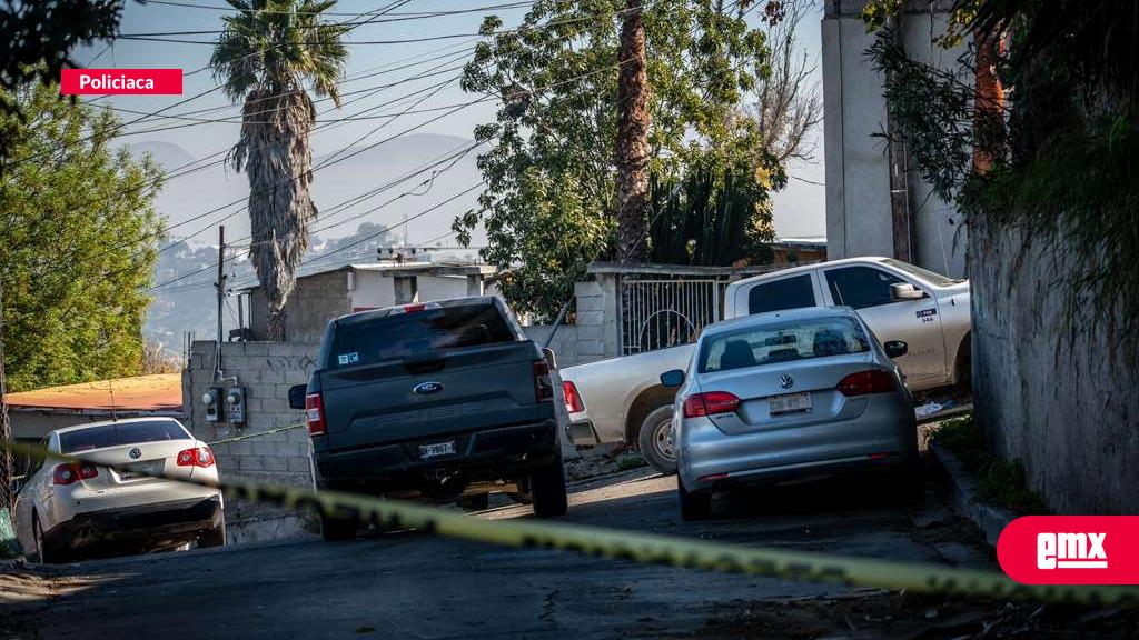 EMX-Cuerpo-con-huellas-de-violencia-hallado-en-Camino-Verde