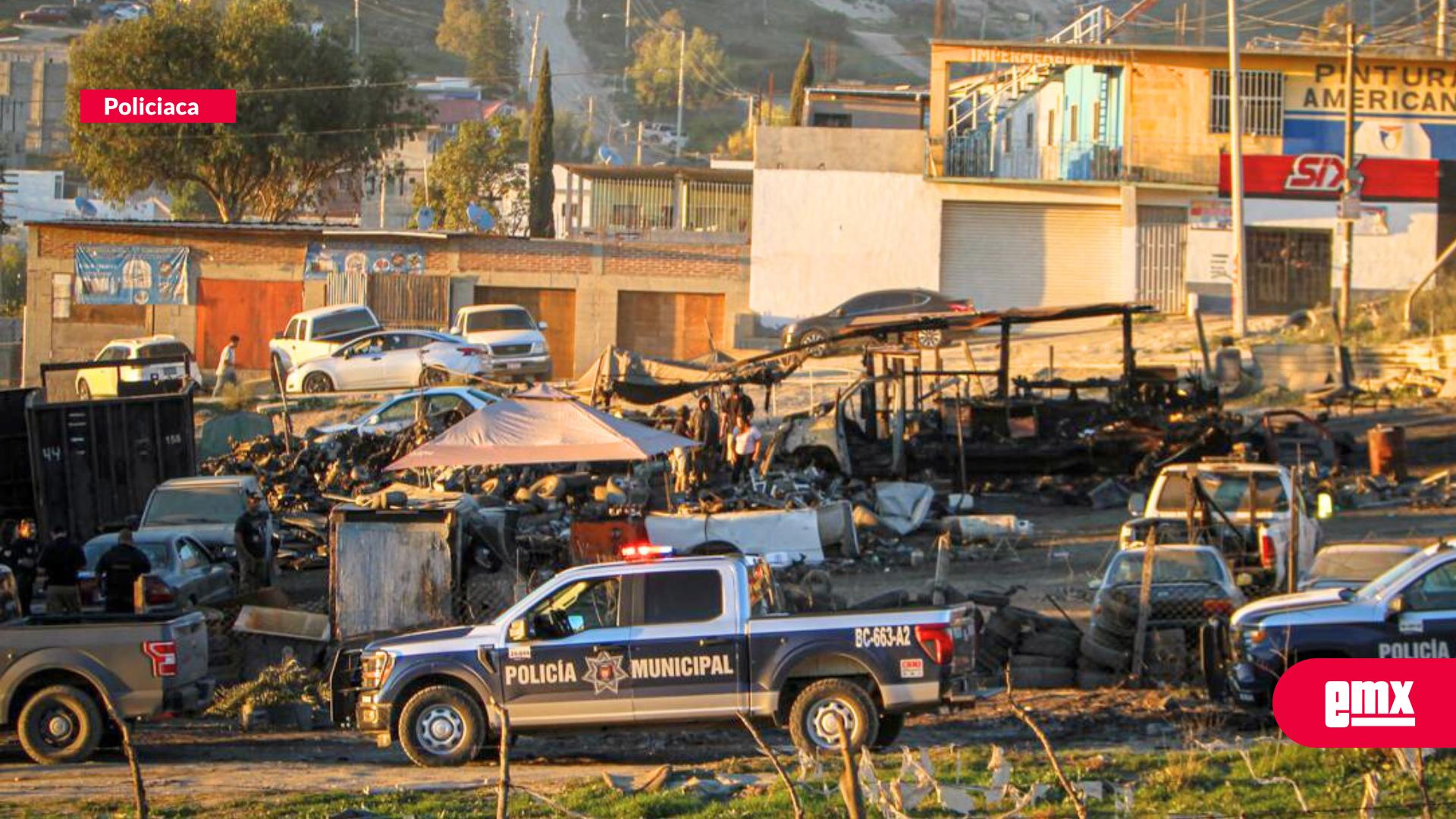 EMX-Incendian,-vehículo-y-lesionan-a-dos-hombres-tras-ataque-armado-en-Yonke-La-Tuza-en-Urbi-I