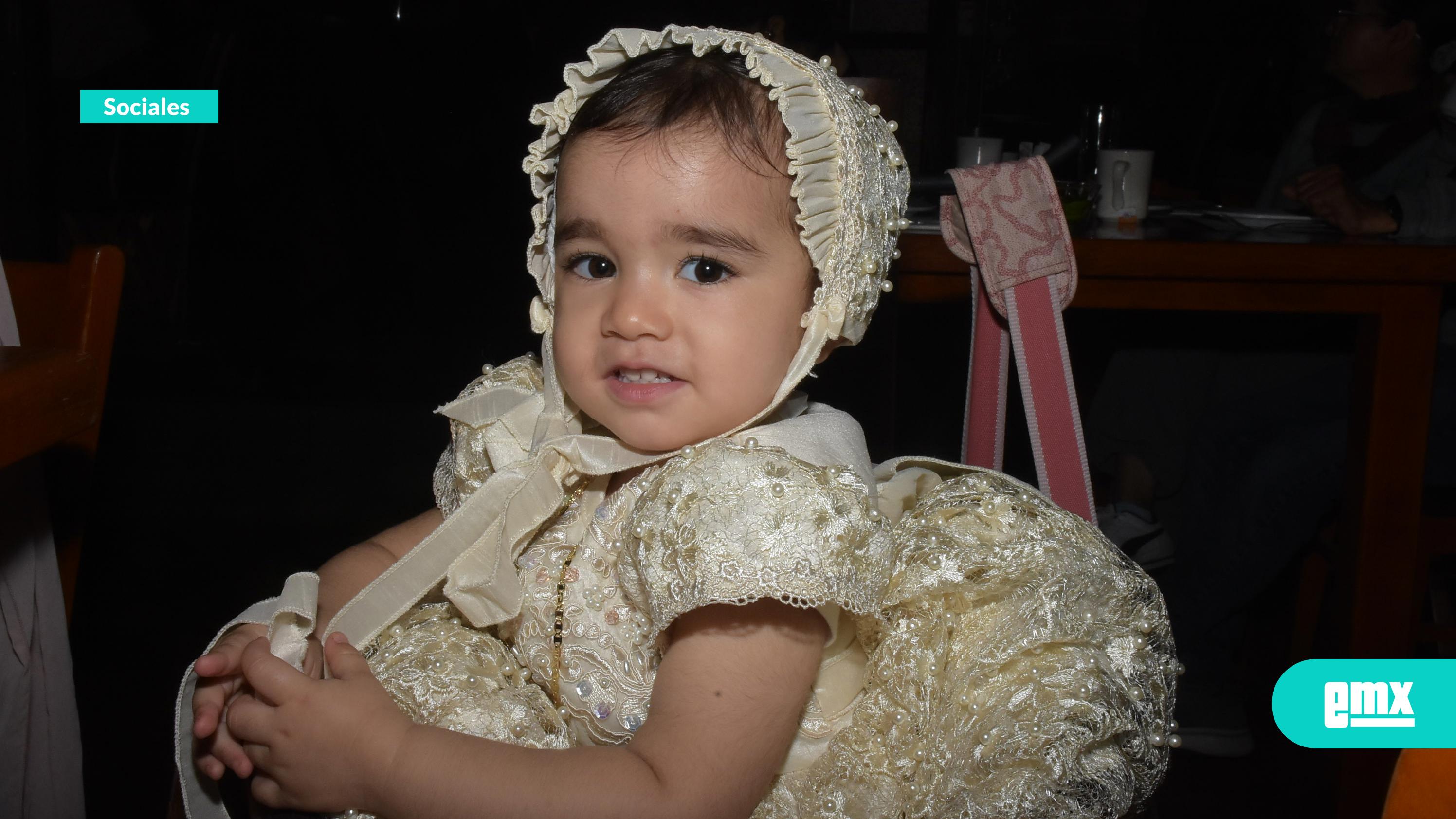 EMX-Celebran-con-elegancia-el-bautizo-de-Athena-Rubio-Vázquez