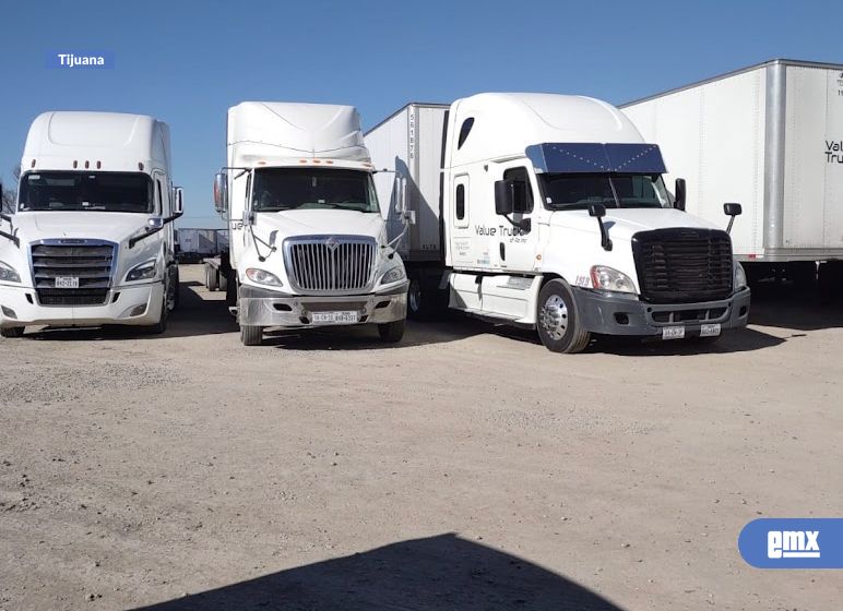 EMX-Choferes-de-carga-binacional-protestan-contra-empresa-Value-Truck-en-Tijuana