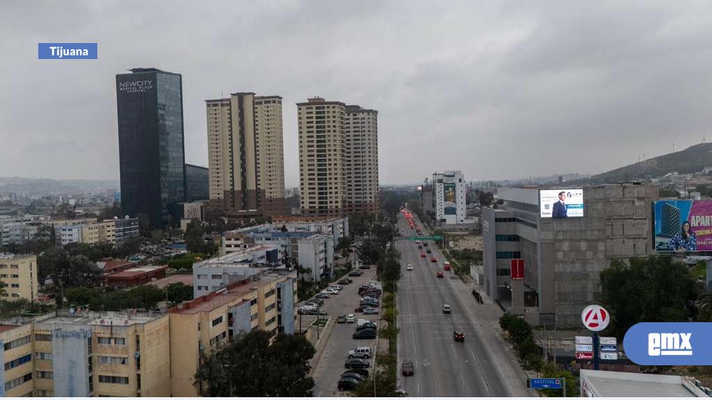 EMX-Cruce-a-San-Ysidro-este-martes-23-de-diciembre