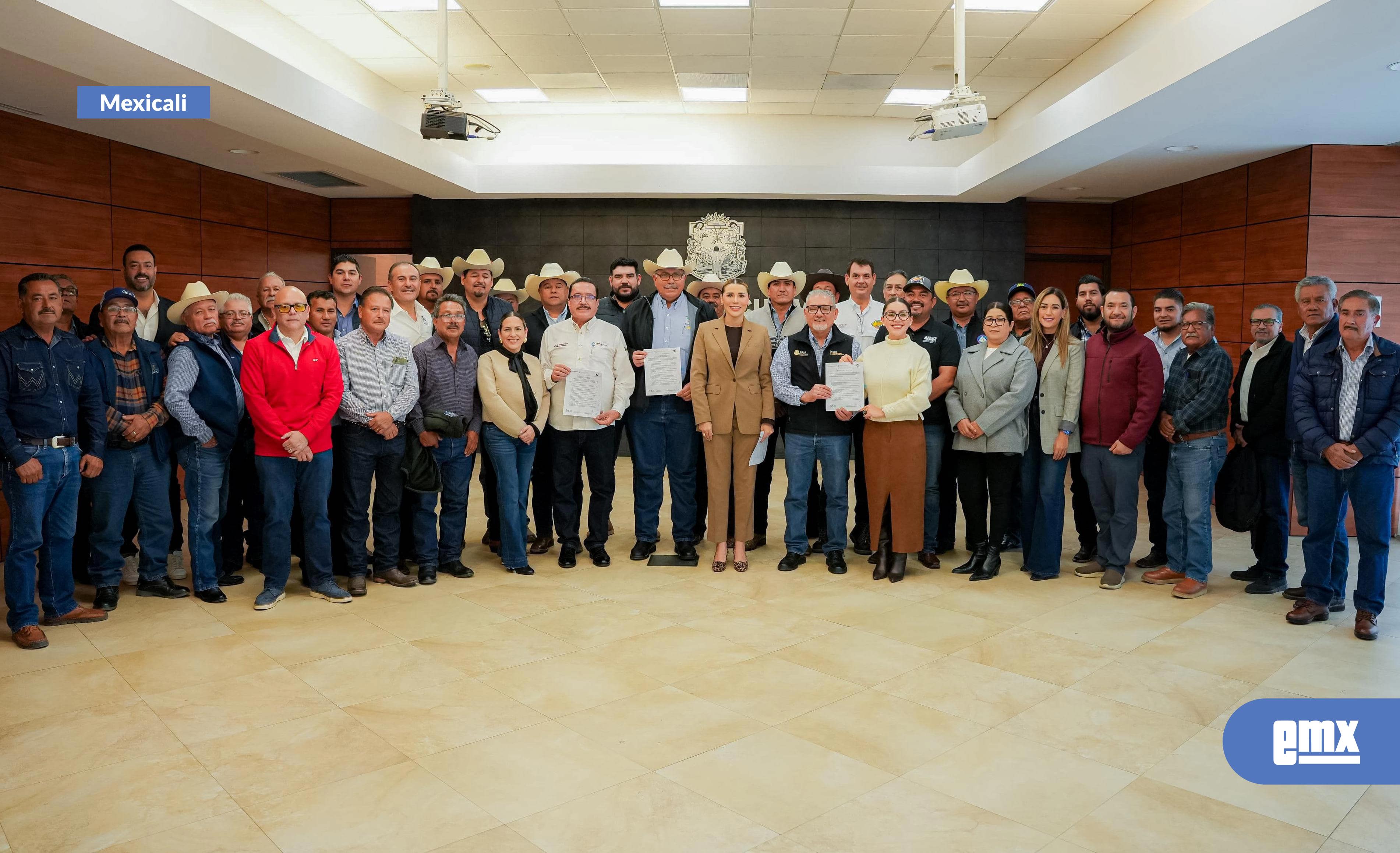 EMX-Gobierno-de-BC-logra-acuerdo-compensatorio-con-agricultores