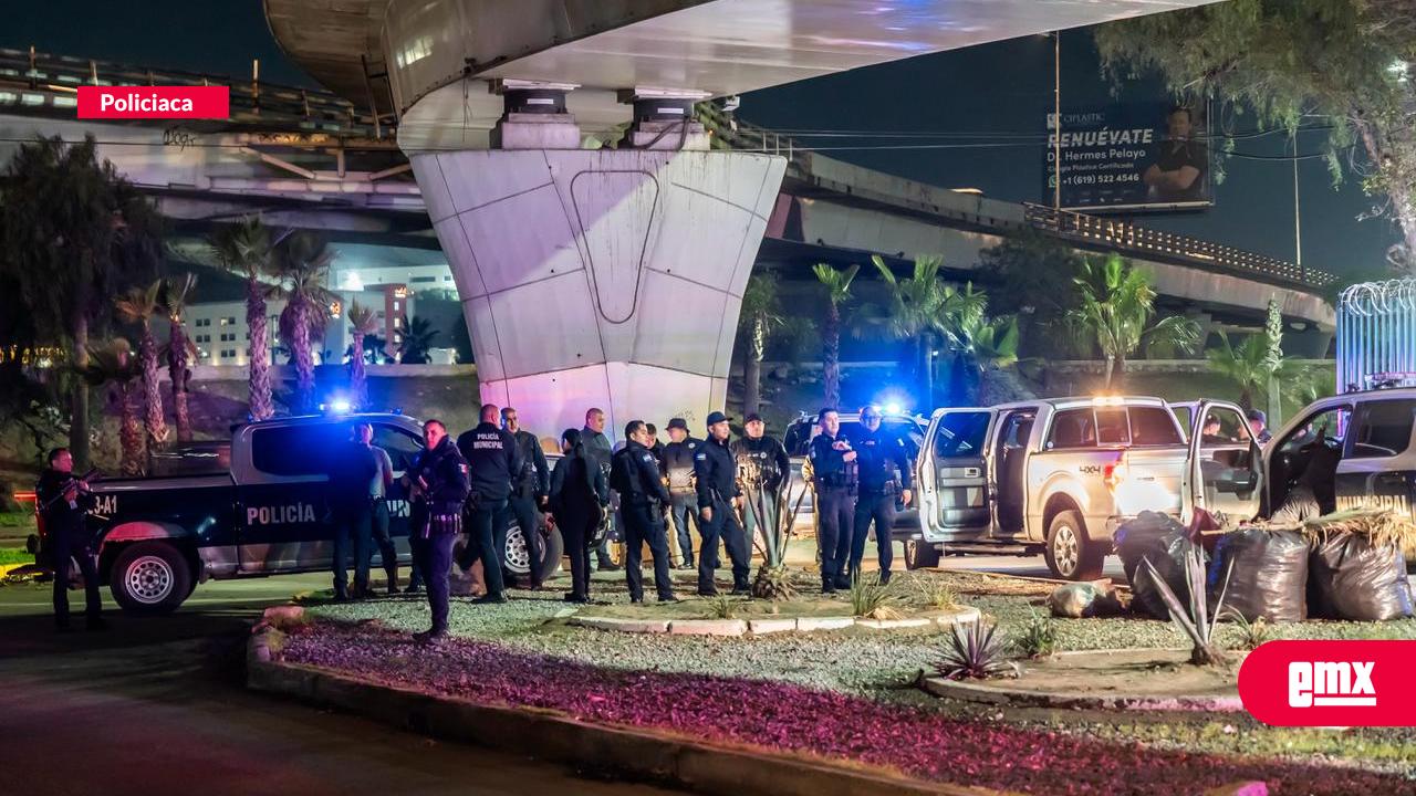 EMX-Fuerte-persecución-termina-con-detenidos-en-la-colonia-La-Ermita