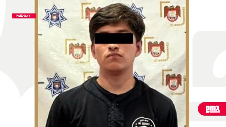 EMX-Sorprenden-policías-a-dos-'marihuanos'-en-flagrancia