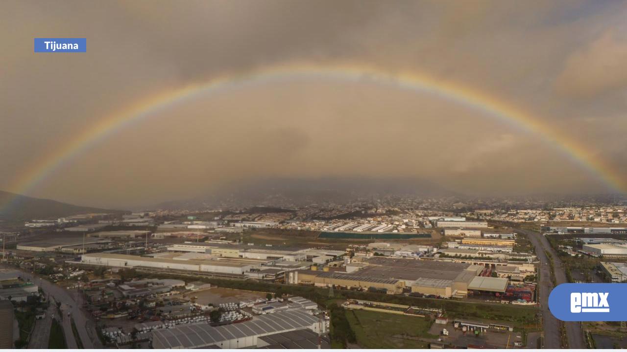 EMX-Con-calles-mojadas-y-vacías,-así-inició-el-2026-en-Tijuana