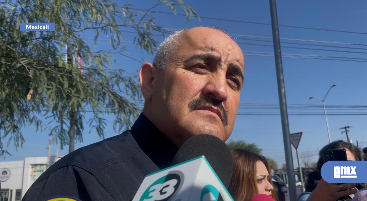 EMX-Registra-bomberos-disminución-en-venta-clandestina-de-cohetes