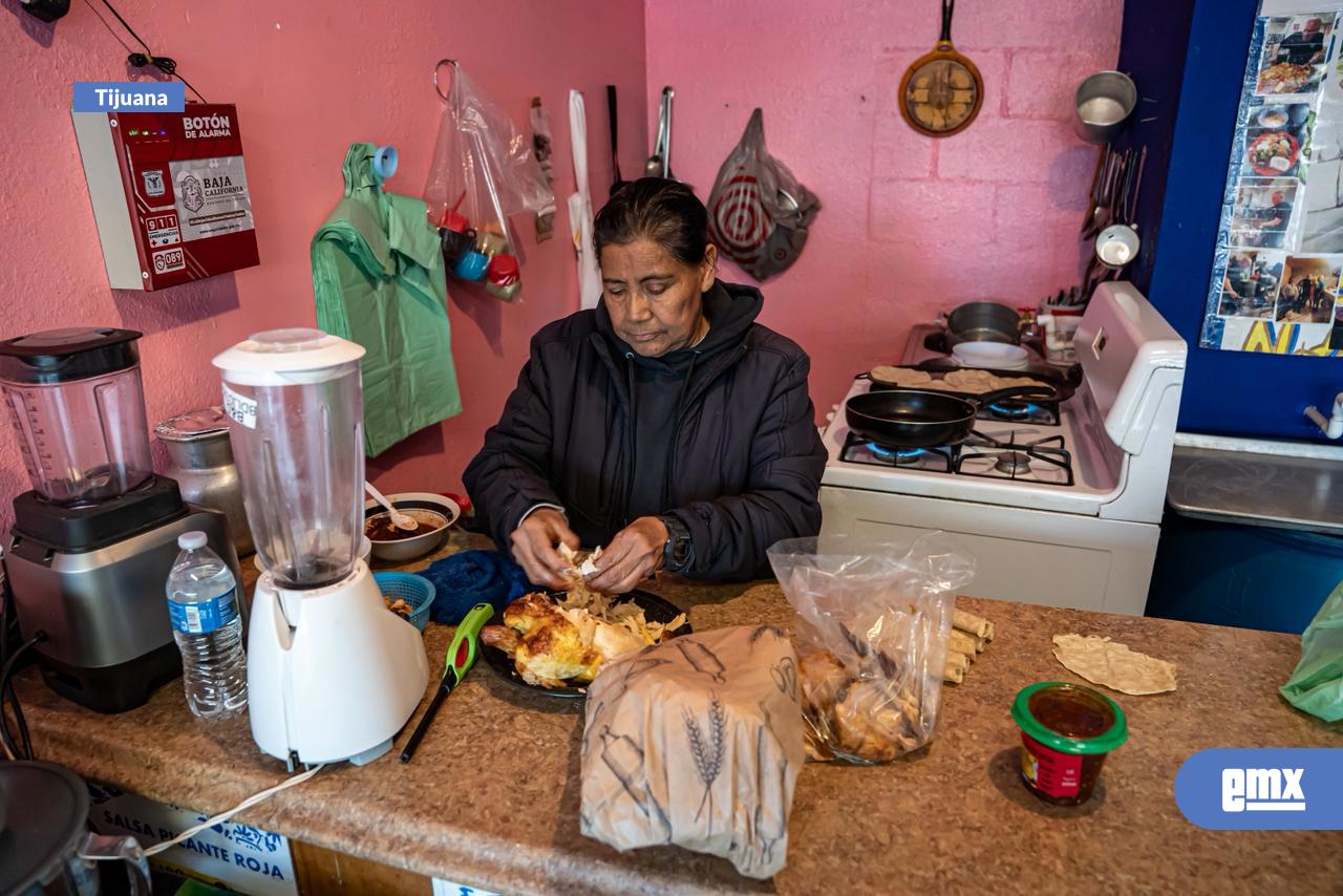 EMX-El-proyecto-“Comida-Calientita”-que-alimenta-a-migrantes-hoy-lucha-por-sobrevivir