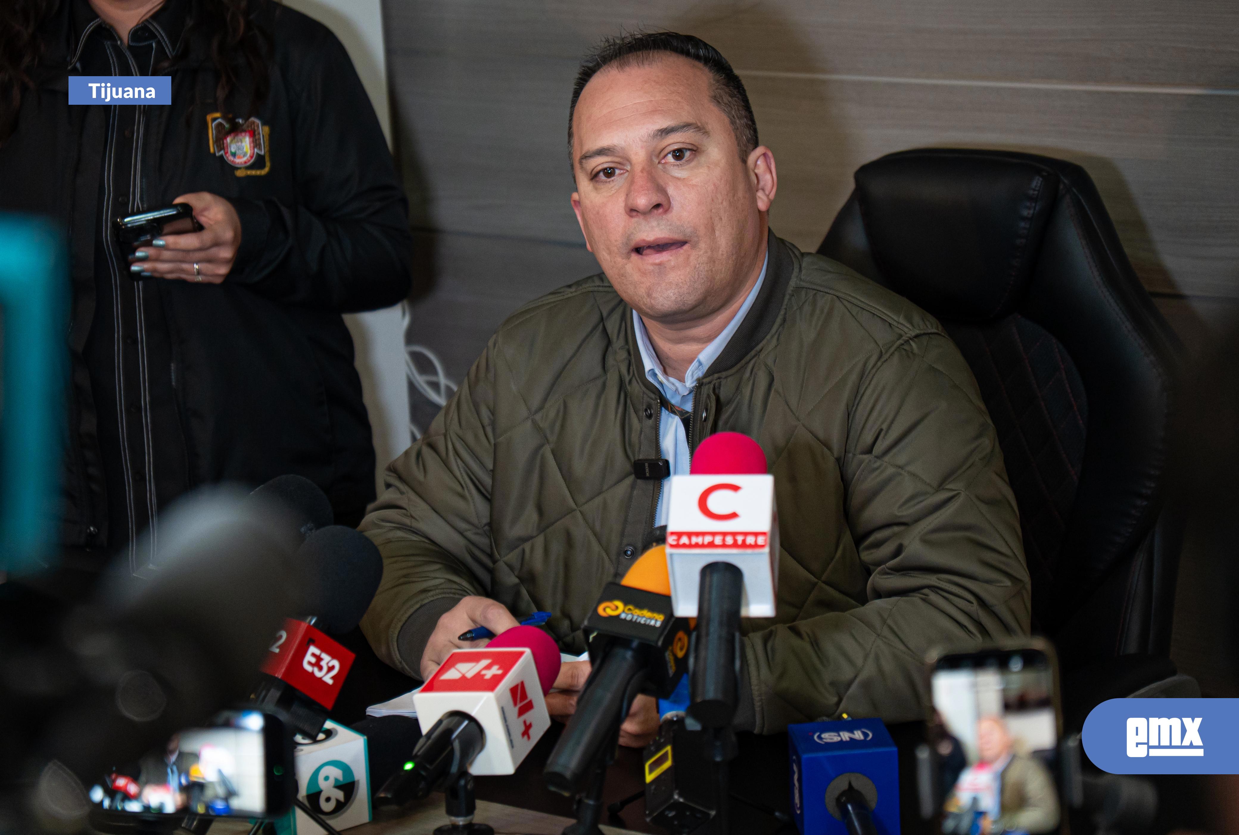 EMX-Realizará-Gobierno-Municipal-de-Tijuana-trabajos-de-reparación-por-socavón-en-la-Vía-Rápida-Poniente