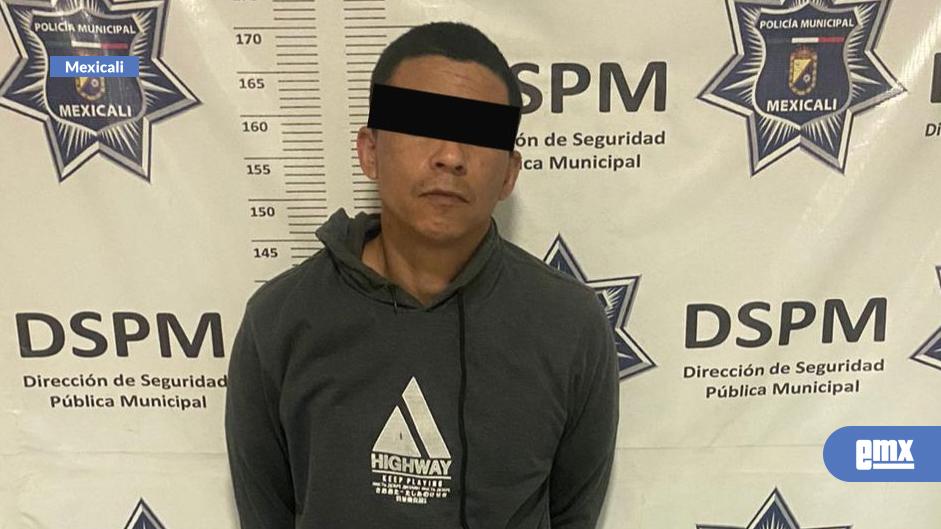 EMX-Son-detenidos-por-tener-armas-punzocortantes