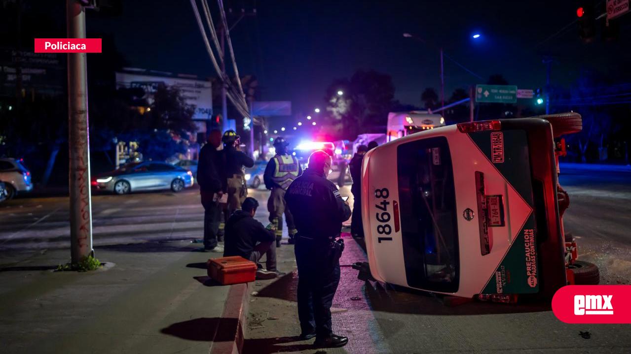 EMX-Choque-y-volcadura-en-Otay;-taxi-de-ruta-involucrado