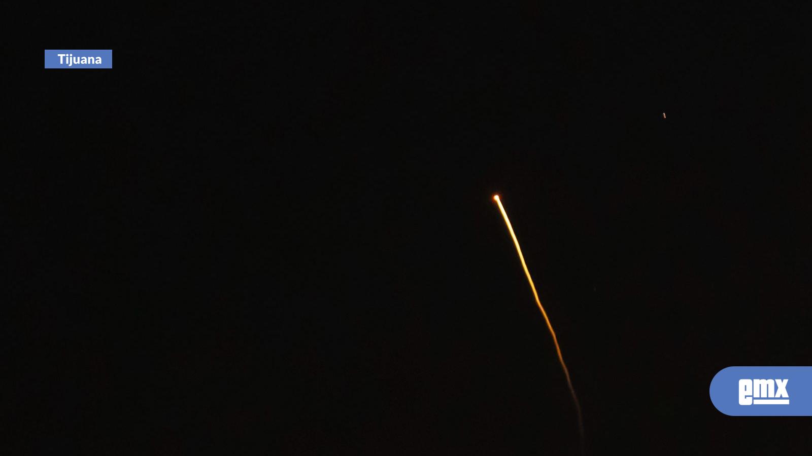 EMX-Reingreso-de-cápsula-espacial-de-SpaceX-es-visible-desde-Tijuana