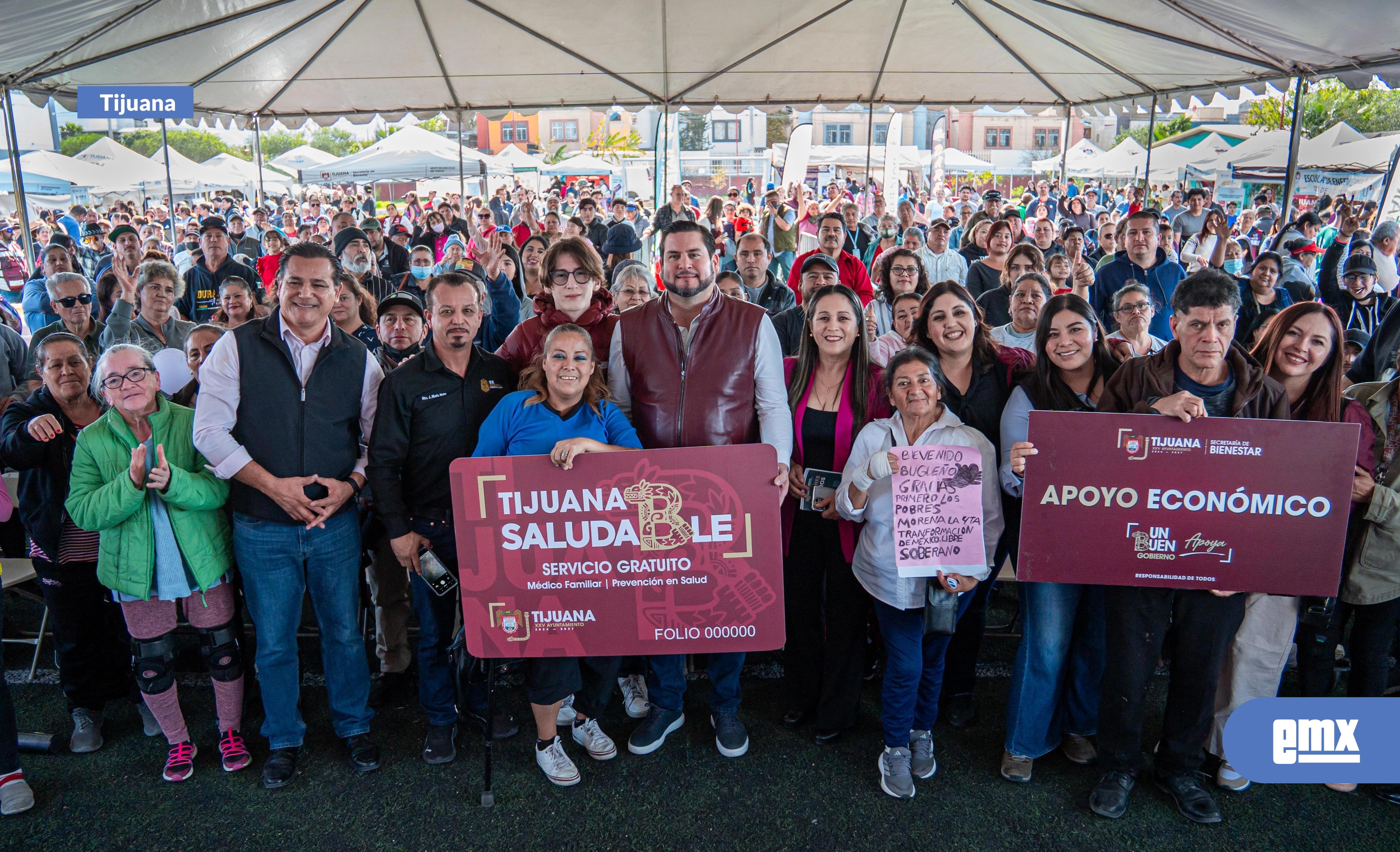 EMX-Encabeza-Ismael-Burgueño-Jornada-del-Pueblo-en-Real-de-San-Francisco-I