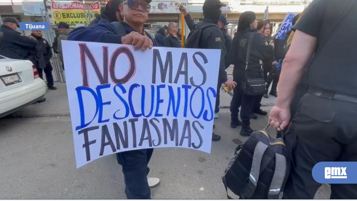 EMX-Se-suman-custodios-de-“La-Peni”-a-exigencias-de-mejores-condiciones-laborales