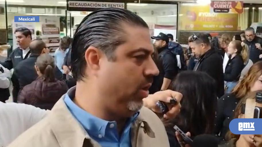 EMX-Cabeza-150-espectaculares-fueron-sancionados-por-irregulares