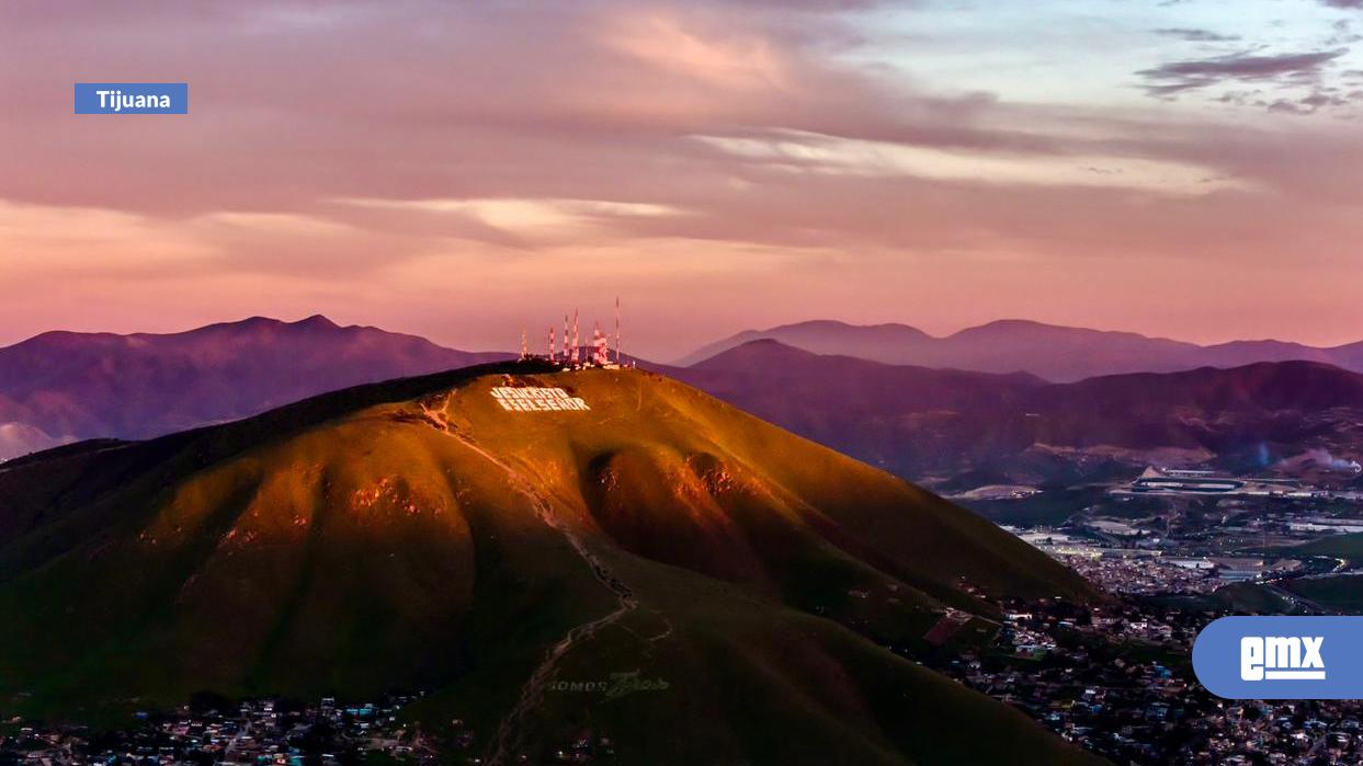 EMX-Atardecer-de-invierno-tiñe-el-cielo-de-colores