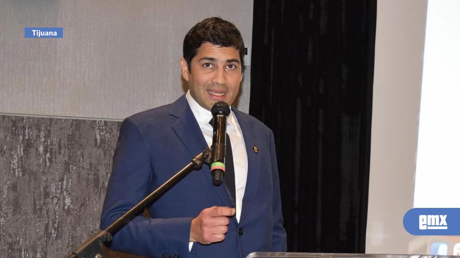 EMX-Alejandro-García-asume-la-presidencia-de-Empresarios-Unidos-por-Tijuana