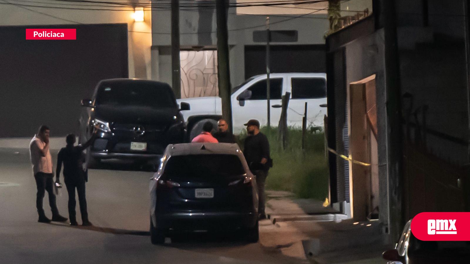 EMX-Sujetos-con-insignias-federales-irrumpen-en-vivienda-y-asaltan-a-pareja-de-médicos-en-Hipódromo-Agua-Caliente