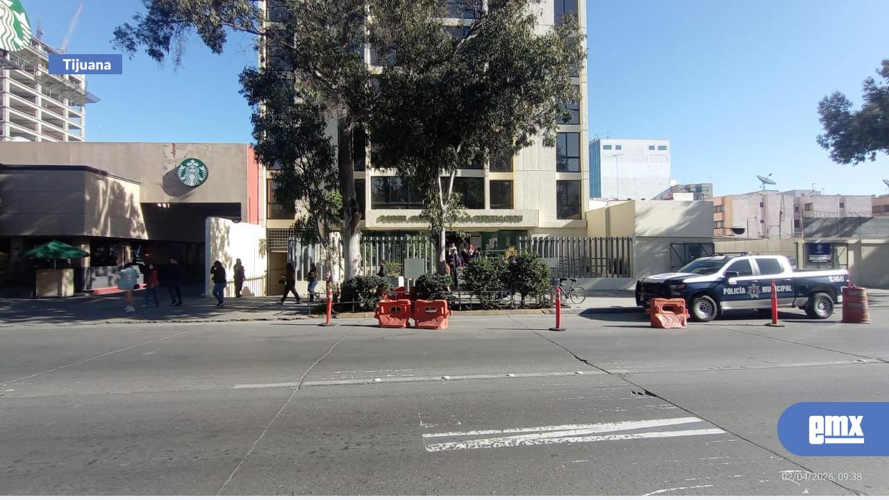 EMX-Más-de-400-personas-evacuadas-por-amenaza-de-bomba