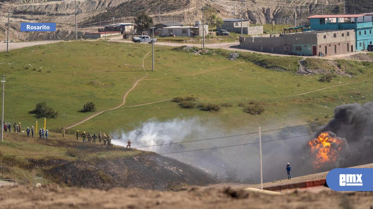 EMX-Explosión de ducto de Pemex en Playas de Rosarito provoca fuerte incendio y evacuación en Villas de Costa Rica
