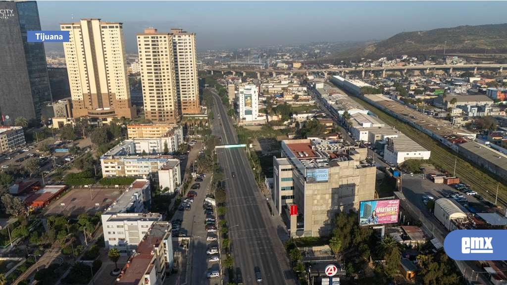 EMX-Garita-de-San-Ysidro-la-mañana-de-este-viernes-6-de-febrero