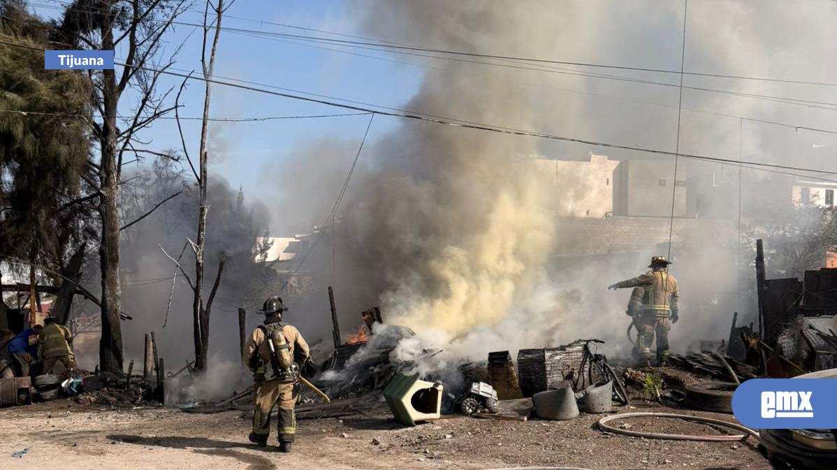 EMX-Dos-incendios-en-casa-habitación-dejan-un-herido-en-Tijuana