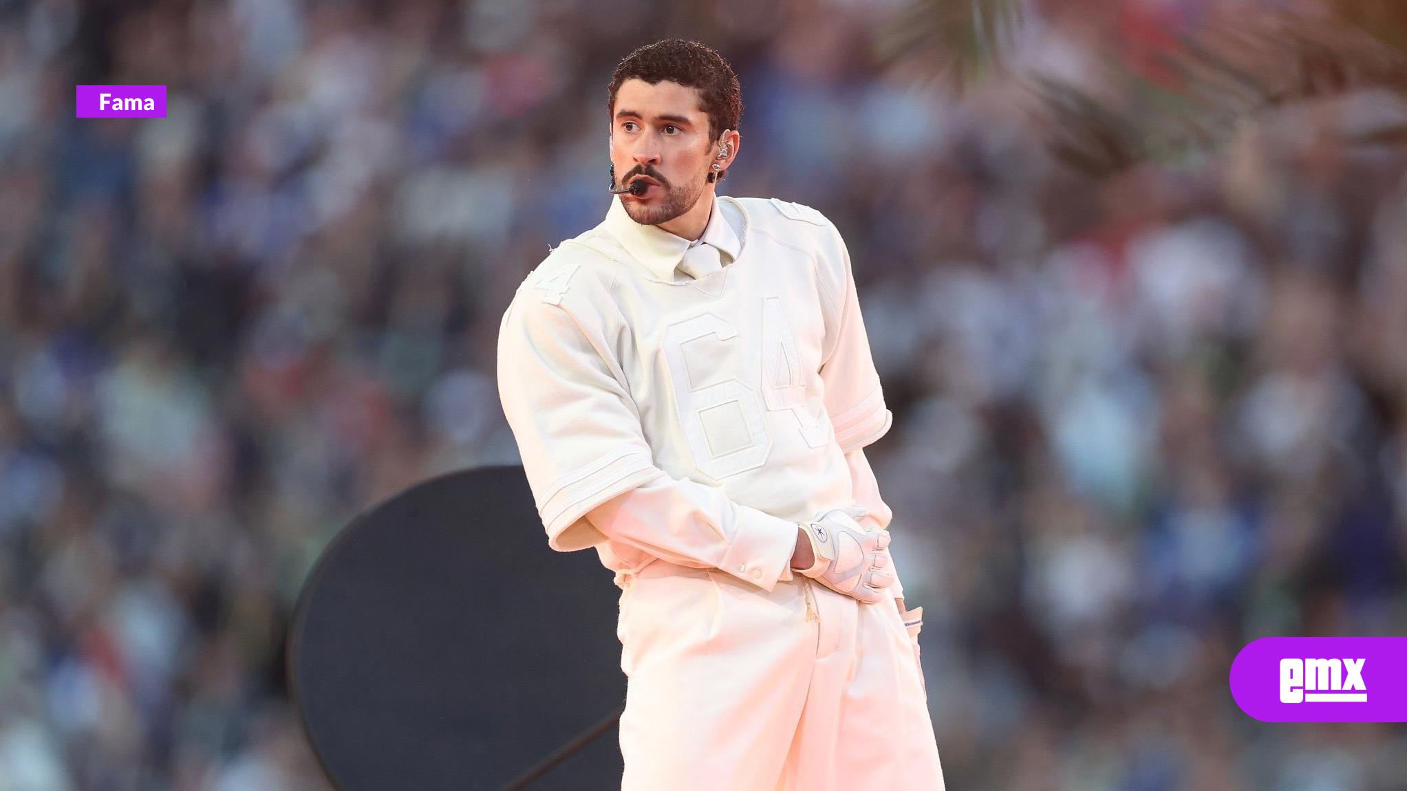 EMX-Bad-Bunny-entrega-un-alegre-espectáculo-en-el-medio-tiempo-del-Super-Bowl