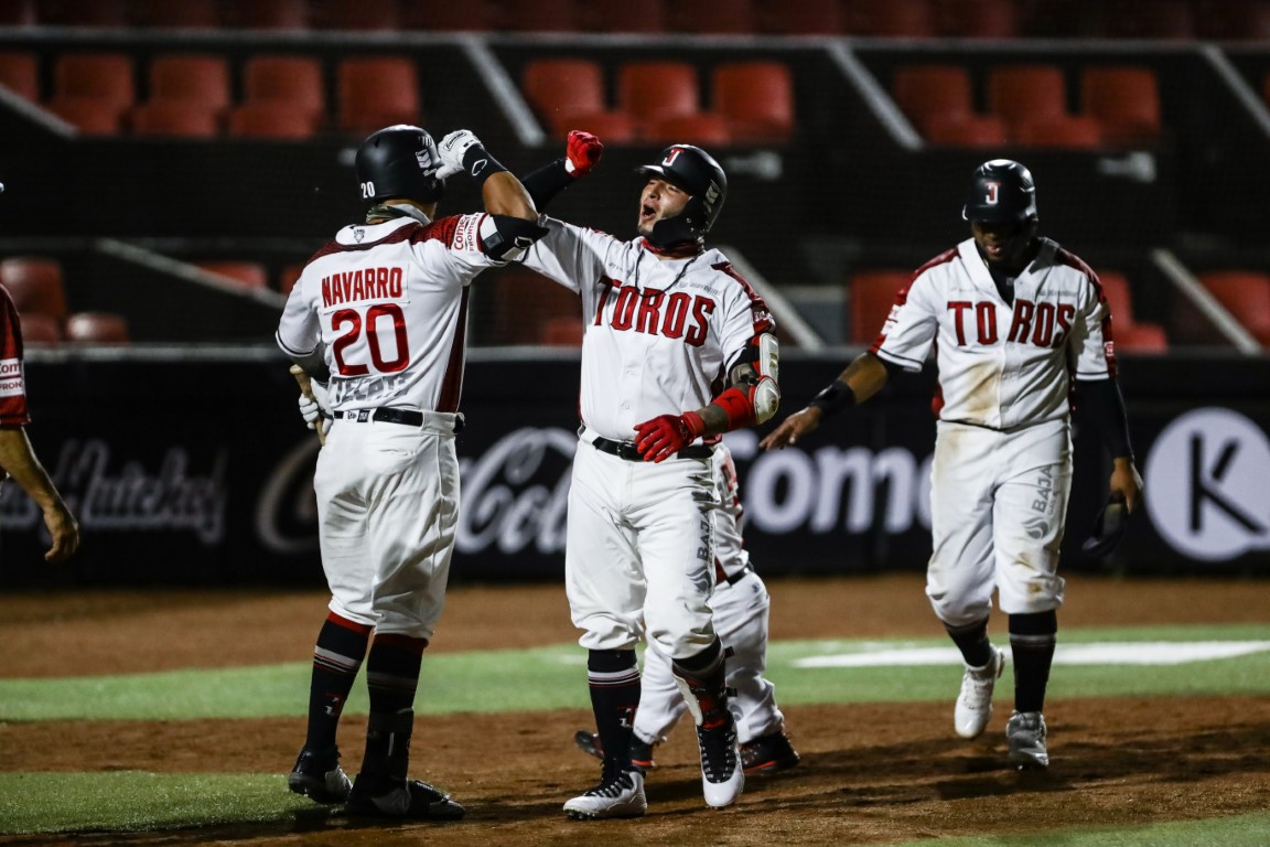 EMX-Abolla Toros de TIJ  corona a Acereros 